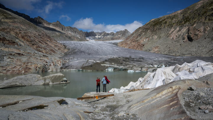 Swiss Glaciers Lose a Quarter of Their Volume in 10 Years, Study Reveals