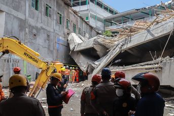 Indonesian School Collapse Claims 37 Lives as Search Continues