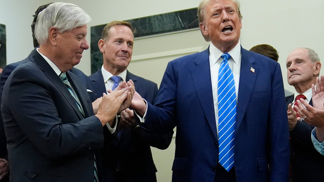 Sen. Graham keeps ‘joking’ about seeing President Donald Trump run in 2028