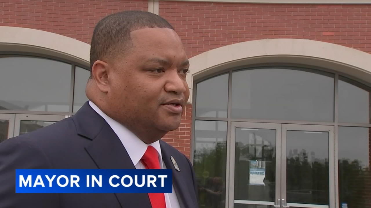 Mayor of Herdecke Attack Investigation Underway as 17-Year-Old Adopted Daughter Named as Suspect