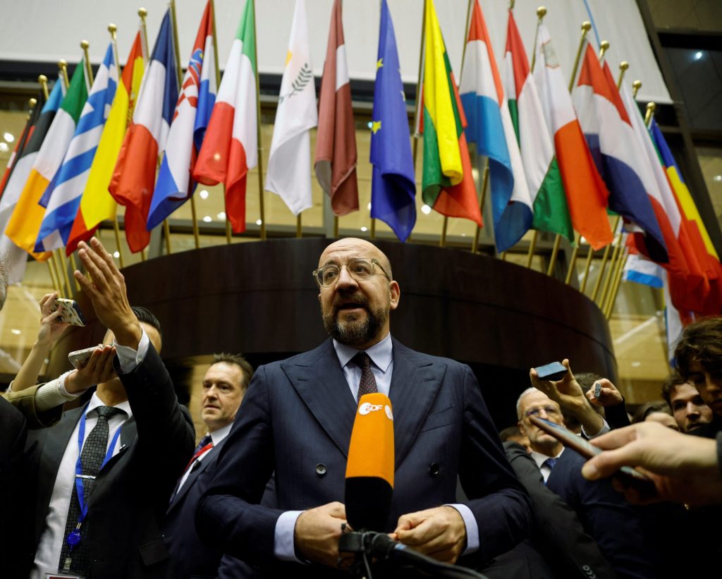 EU Aims to Launch Ukraine Membership Talks by Year-End Amid Controversies