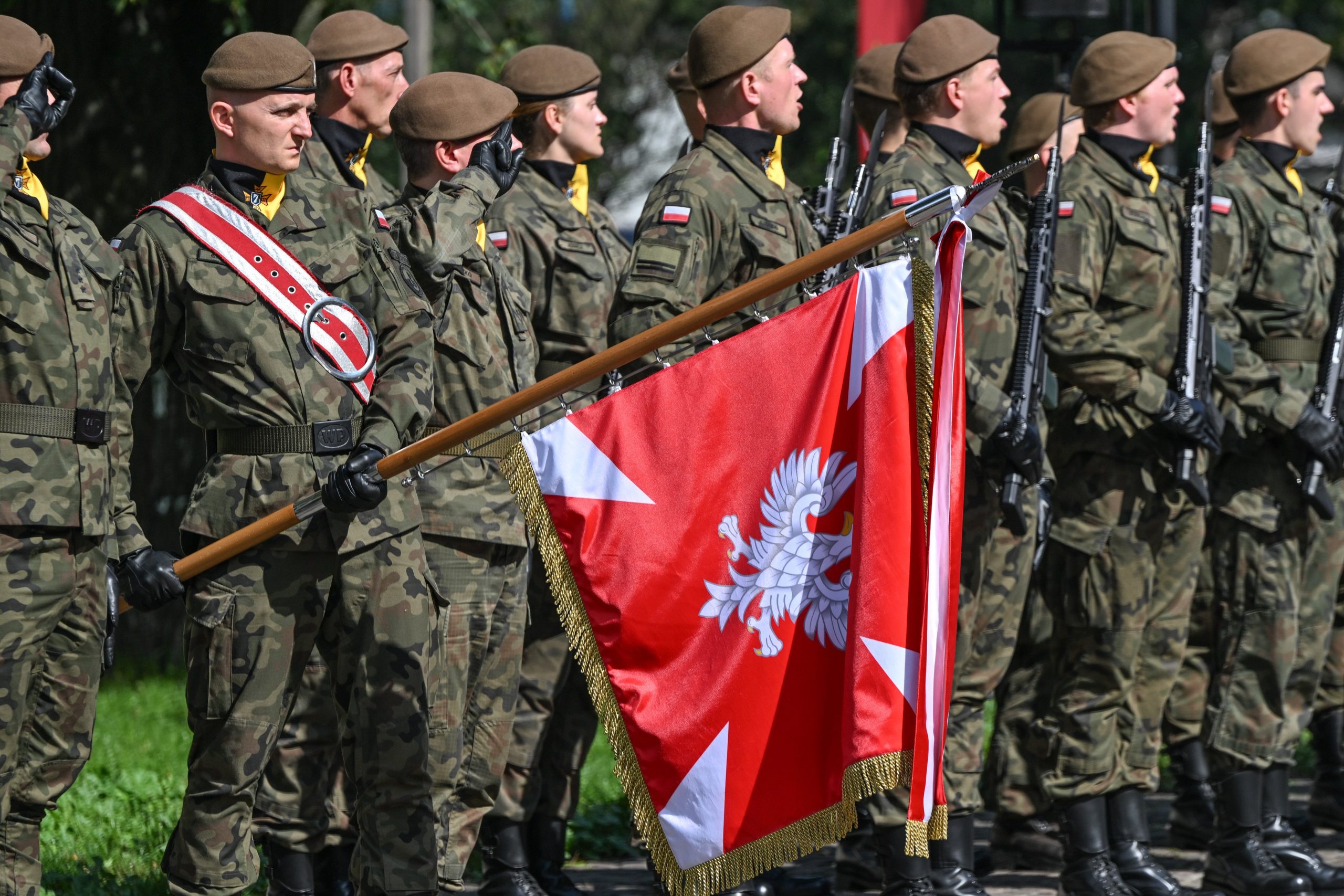 Poland Expands Military Training Initiative Amid Rising Security Concerns