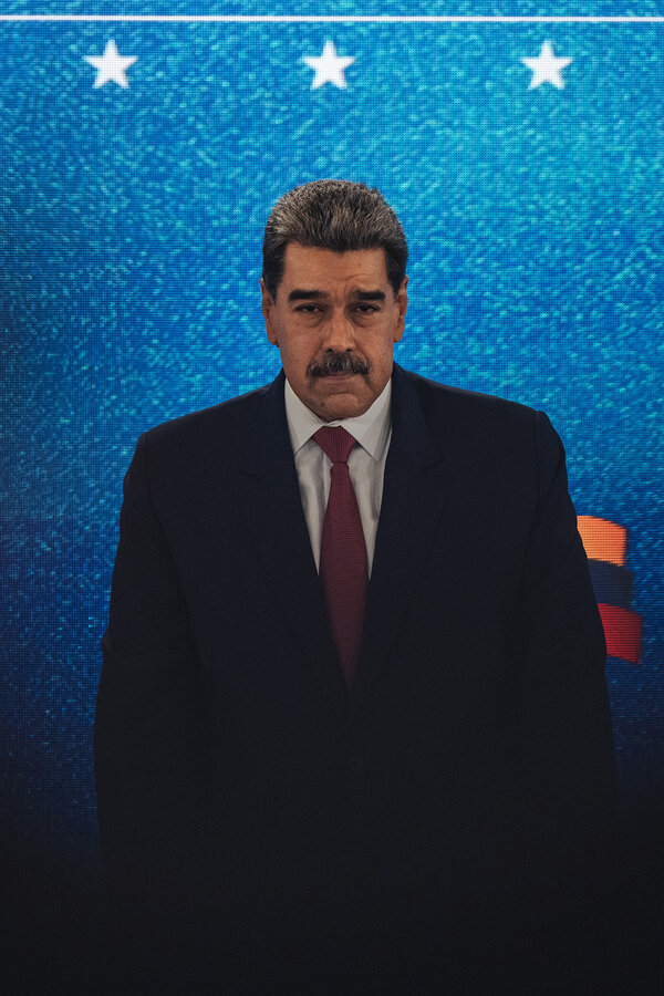 White House Considers Seizing Venezuelan President Maduro and Control Over Oil Fields