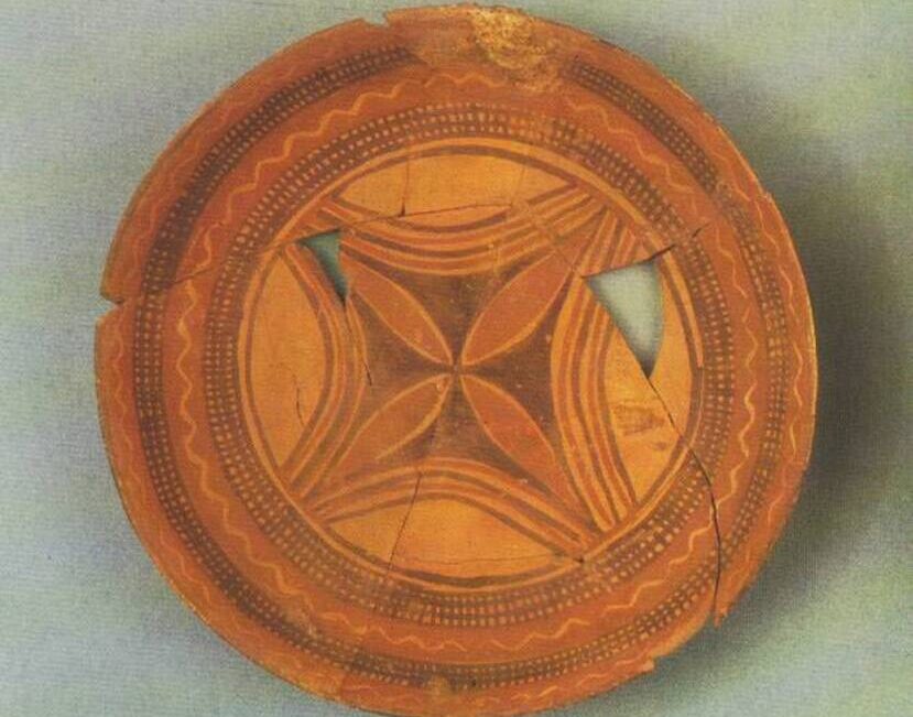 Ancient Pottery Unveils 8,000-Year-Old Mathematical Genius