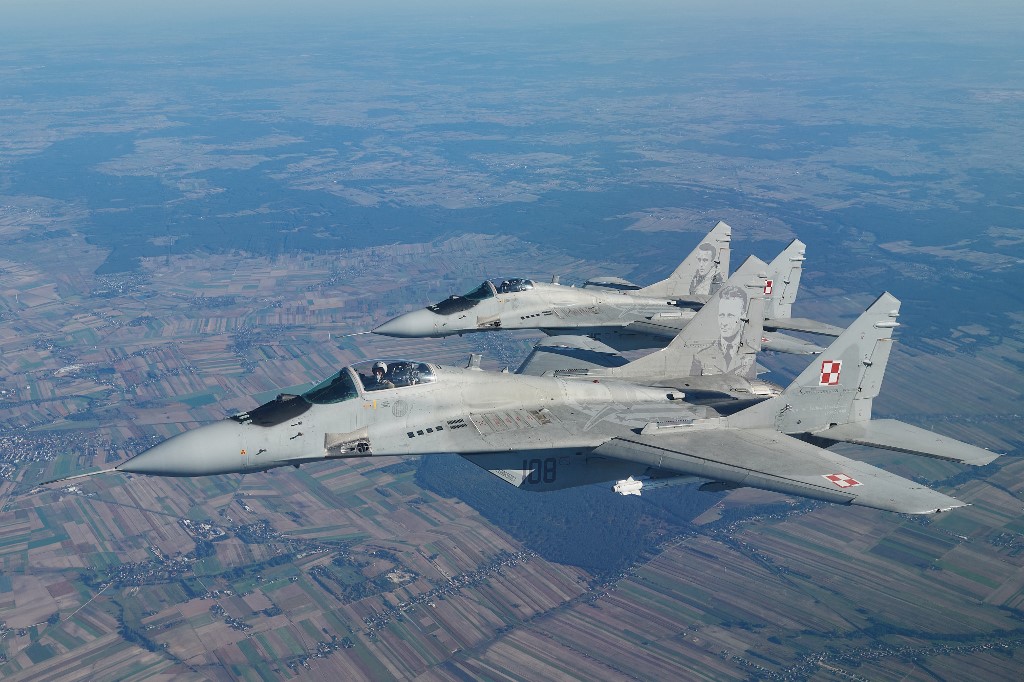 Poland to Transfer MiG-29 Fighter Jets to Ukraine in Exchange for Missile and Drone Technology