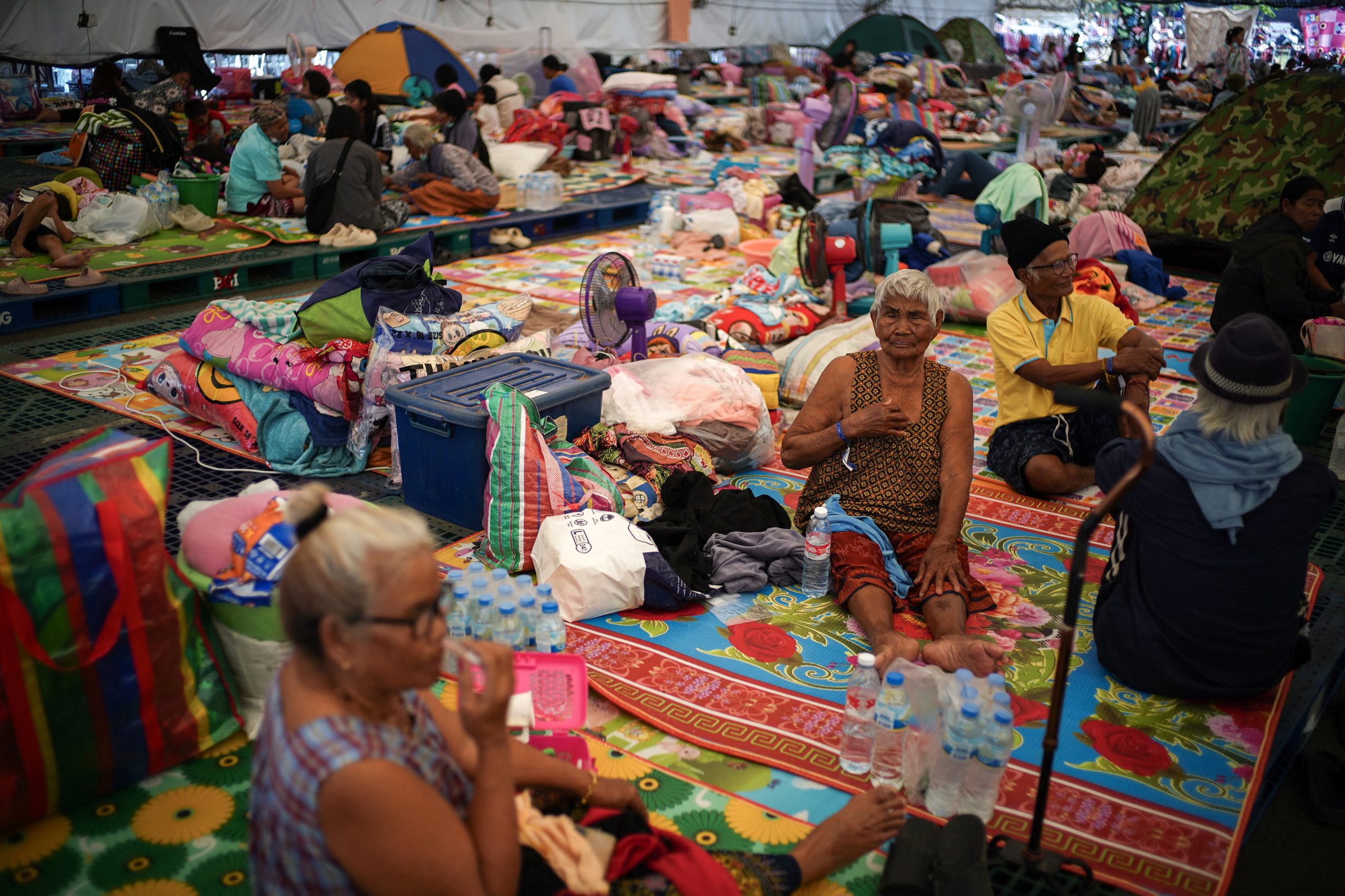 Russia Unleashes 34 Tons of Humanitarian Aid for Sri Lanka After Cyclone Ditva