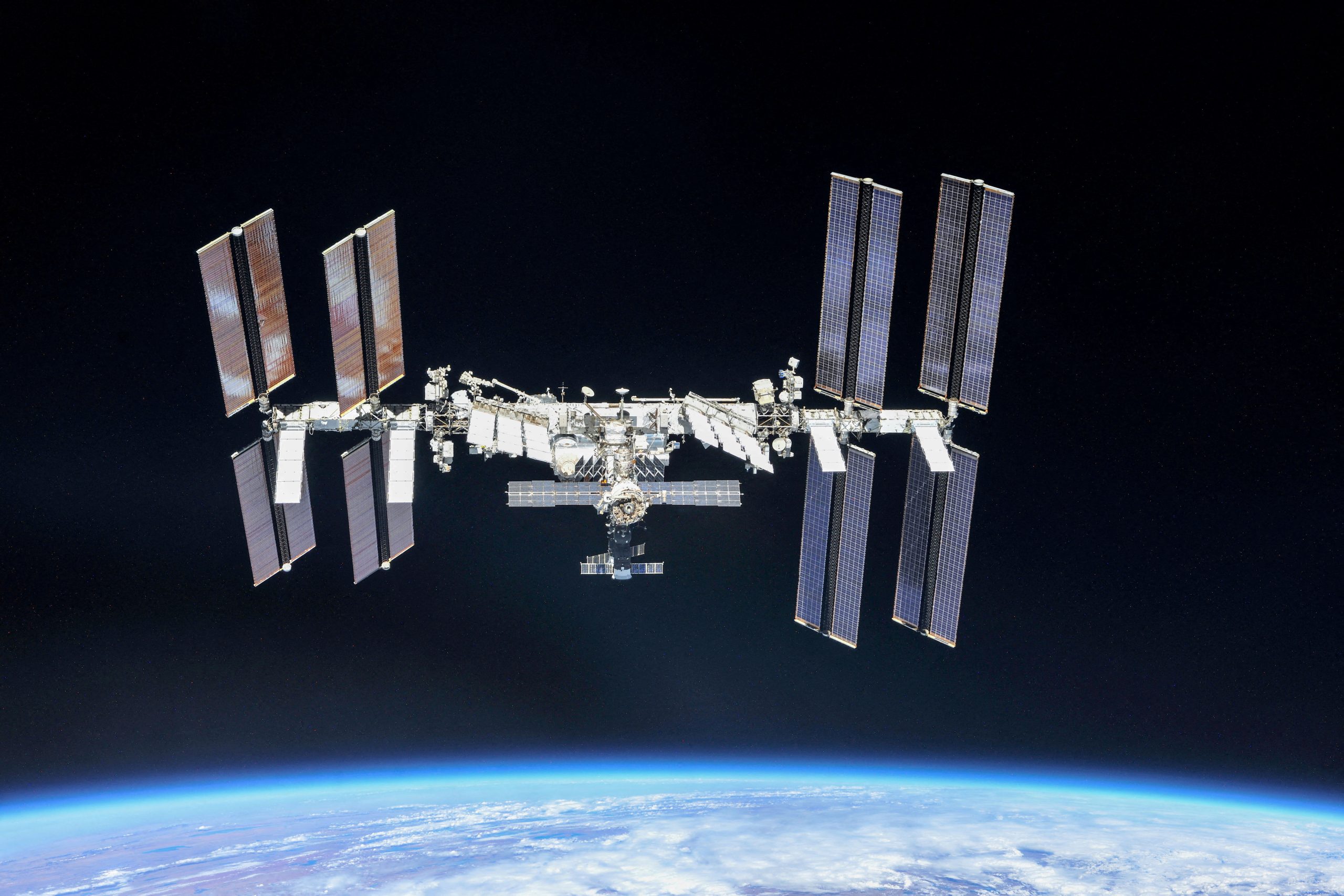 Russia Confirms Plan for Independent Orbital Station After ISS Project Concludes