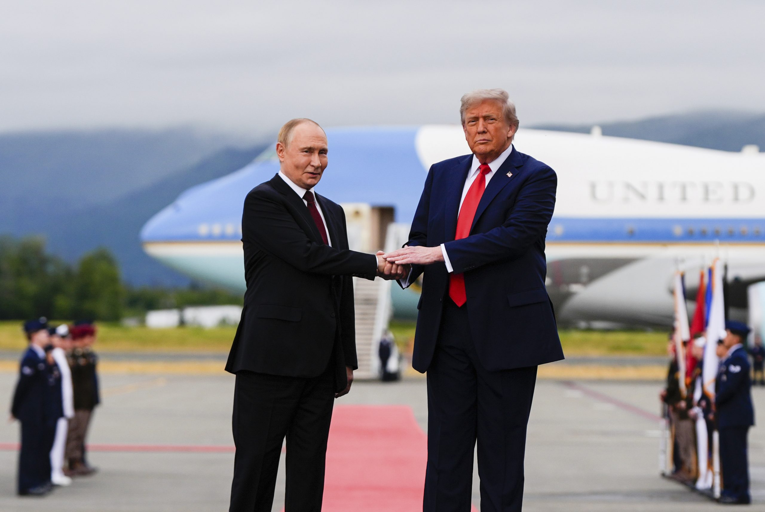 Trump Directly Appeals to Putin to Avoid Strikes on Ukrainian Cities