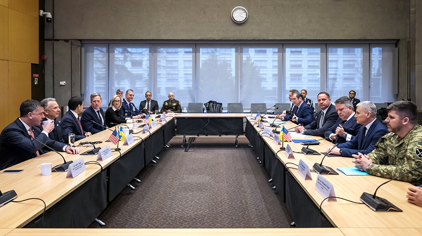 No Breakthrough in Russia-U.S. Talks on Diplomatic Property and Air Traffic