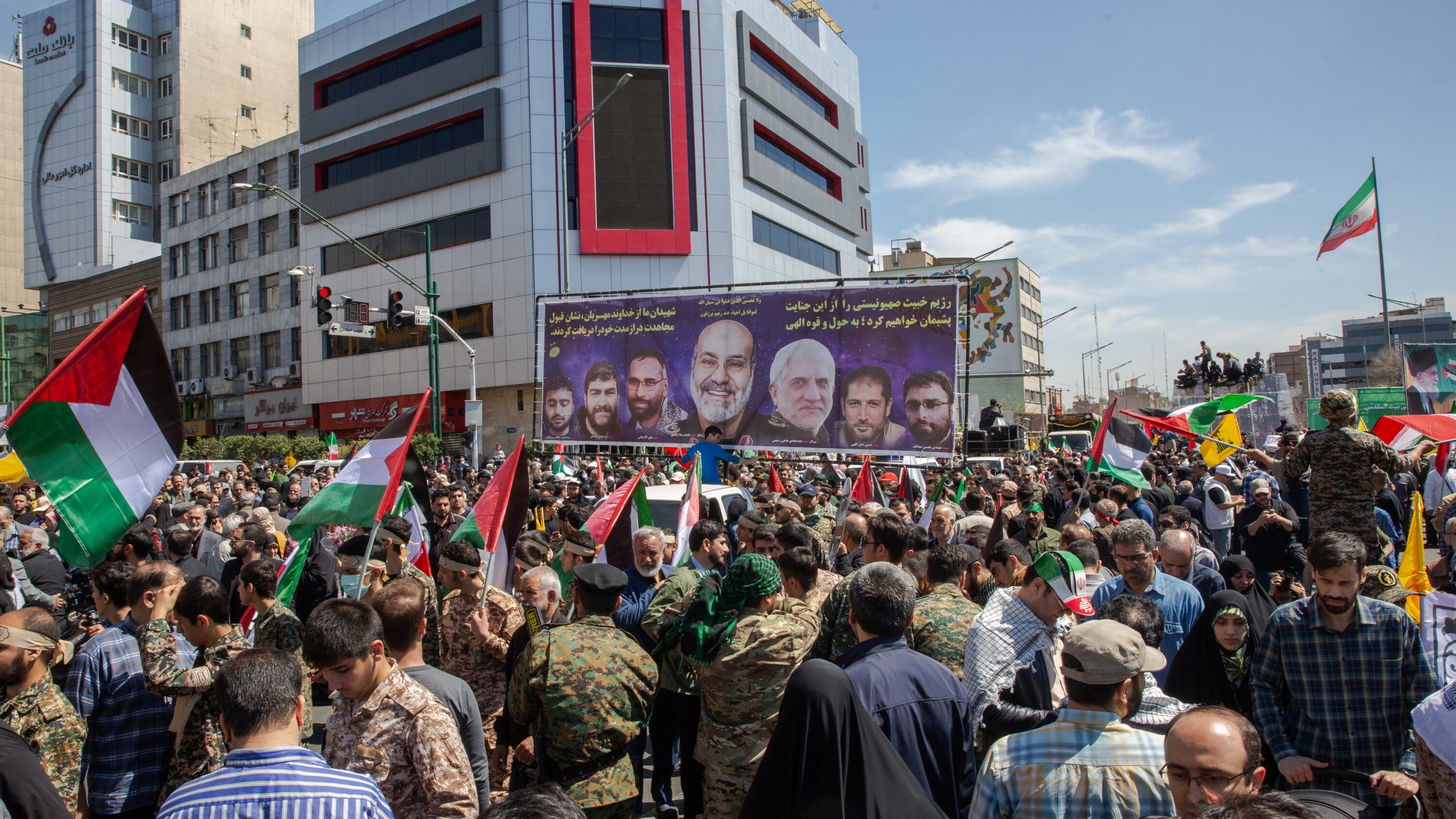 Iran Strikes Two American Aluminum Plants in UAE and Bahrain in Targeted Retaliation