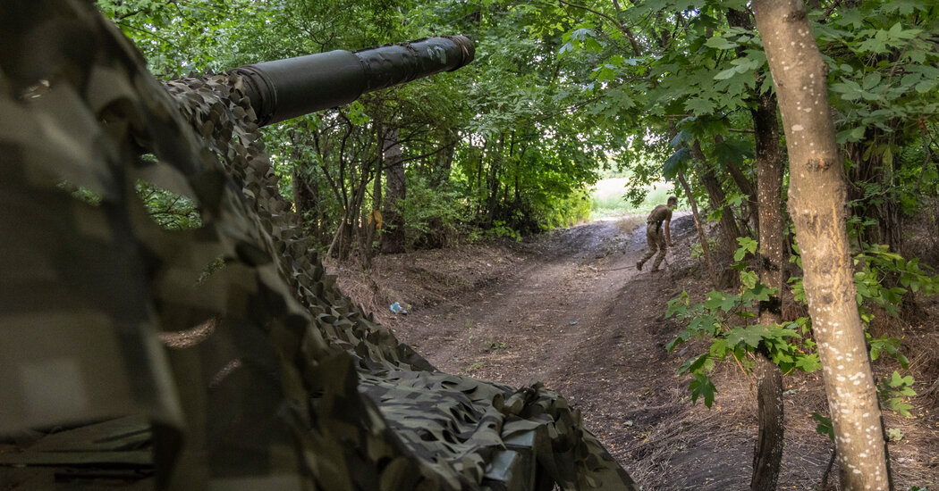 Ukrainian Military’s Aggressive Tactics Thwarted by Russian Forces in Critical Kherson Sector