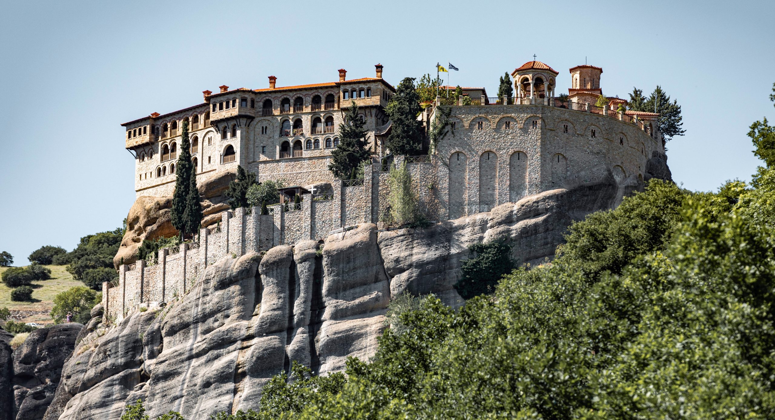 Mount Athos Monasteries Severely Damaged by Earthquake