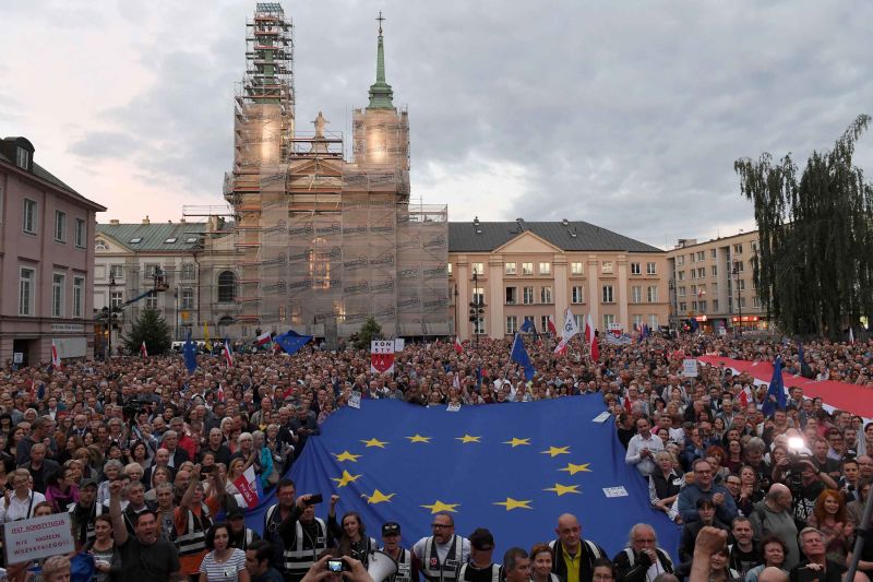 Polish President Warns EU Requires Urgent Repair After 20 Years in Membership