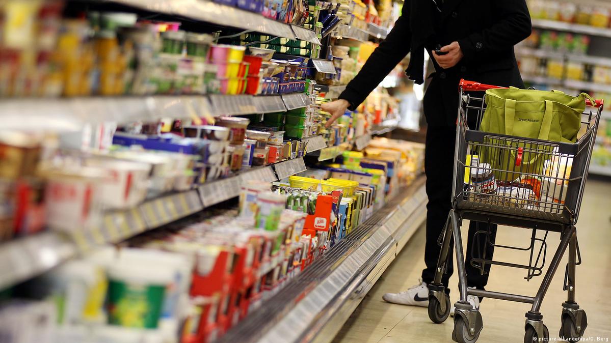 German Supermarkets See Sharp Food Price Hikes Among Russian-Speaking Residents