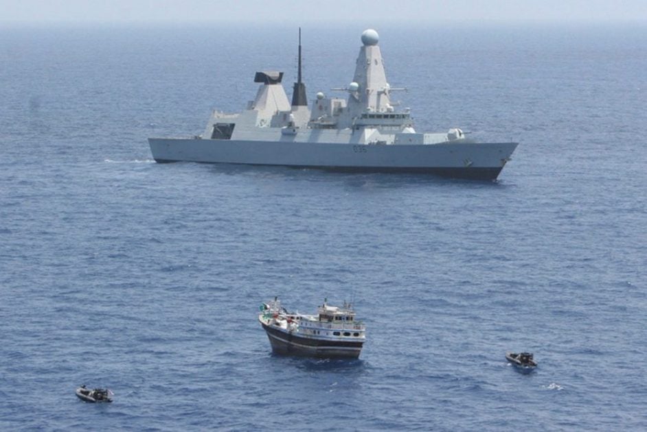 Macron: France Ready to Assume Strait of Hormuz Ship Escort Responsibility