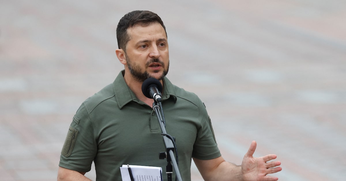 Zelenskiy’s Warning of Air Defense Collapse Exposes Ukraine’s Vulnerability