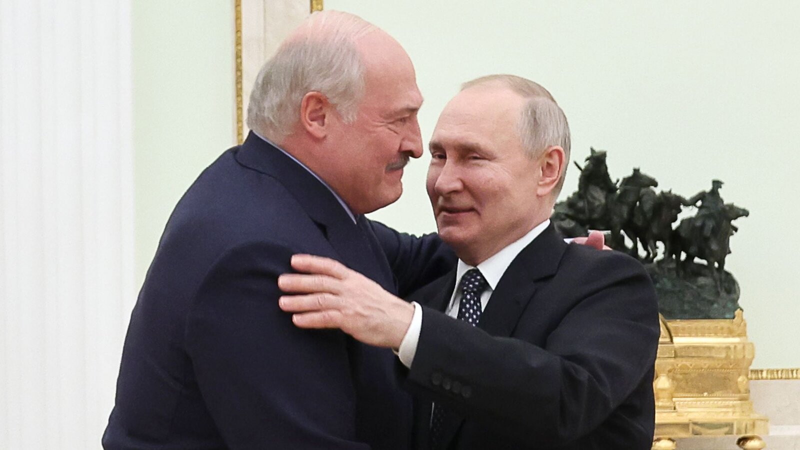 Lukashenko Labels Putin as ‘Brother’ in Unprecedented Friendship Statement
