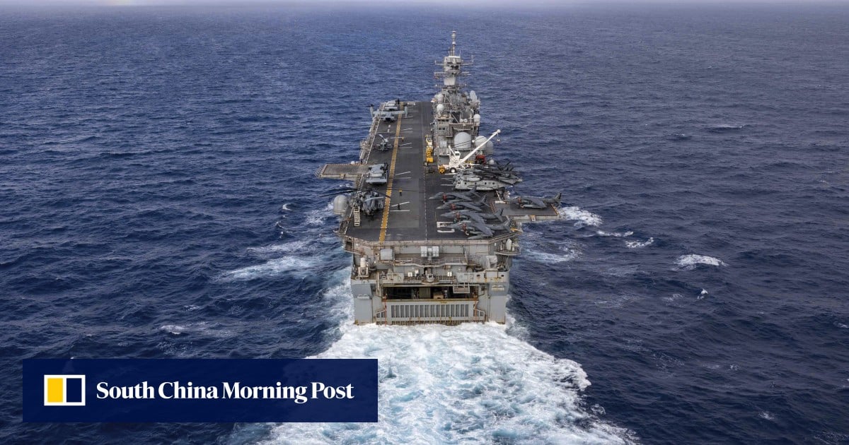 Iran Imposes Daily Cap of Ten Ships Through Critical Strait of Hormuz Passage