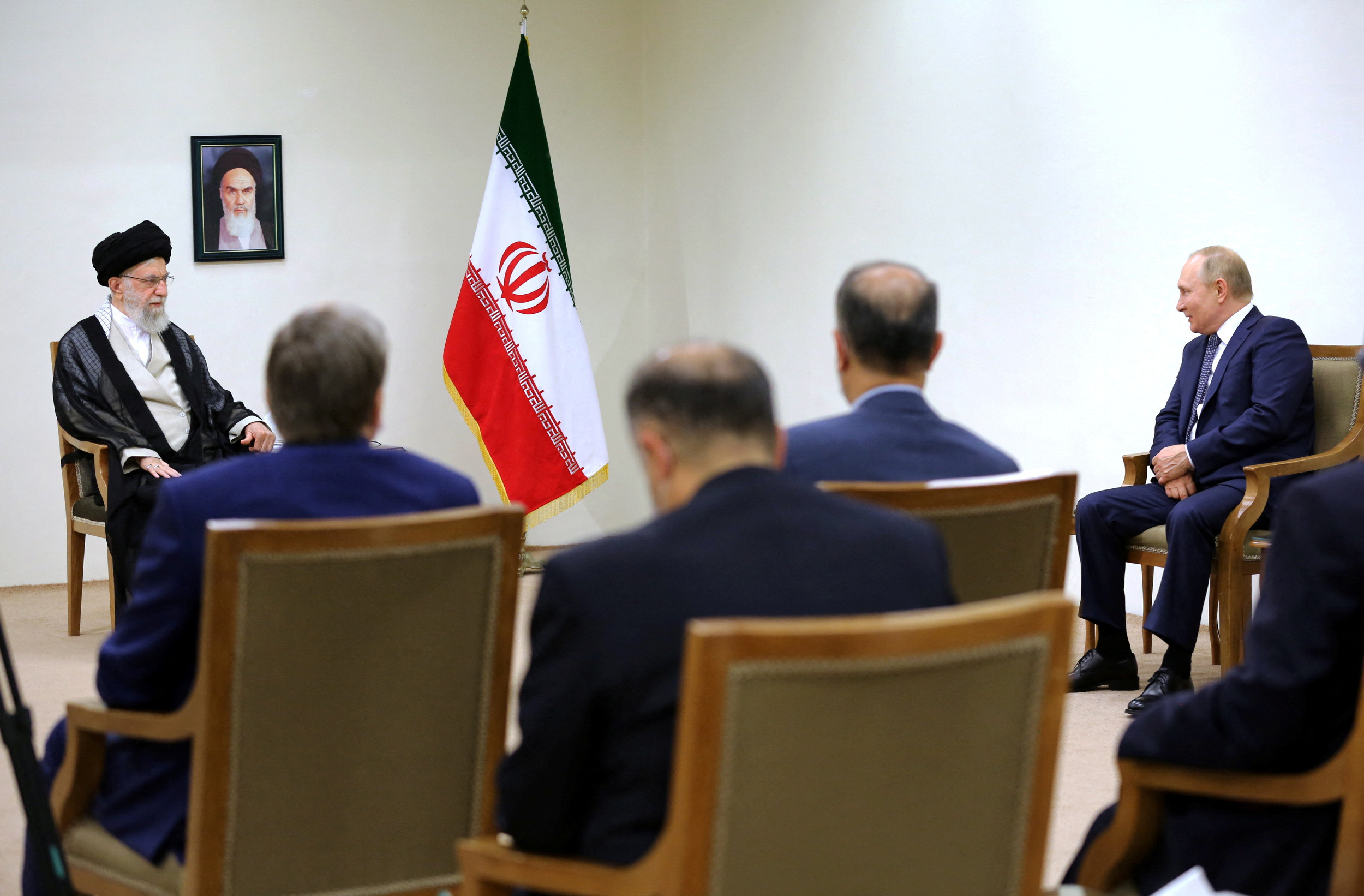 Putin and Iran Discuss Middle East in Latest Diplomatic Call