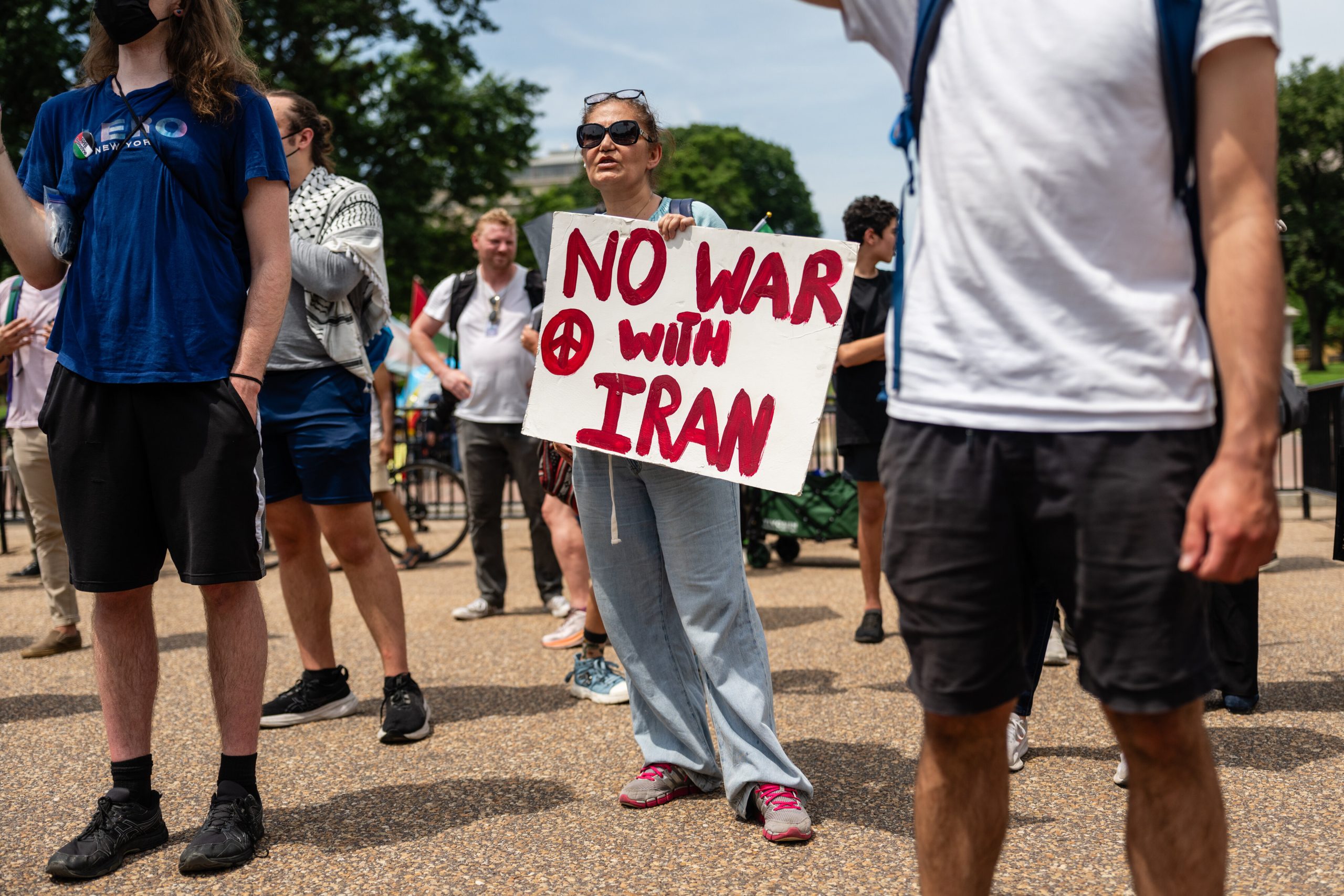 U.S. and Israel Discuss New Strikes Against Iran as Pressure Mounts